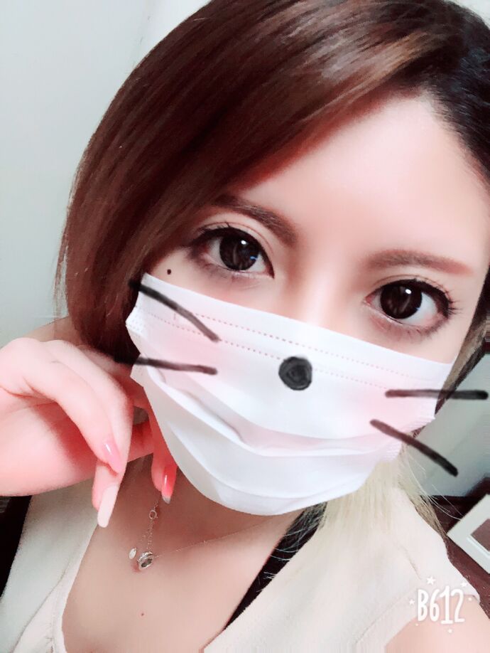 マスクで接客🙇♀️