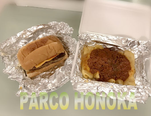 インチラダスとハンバーガー