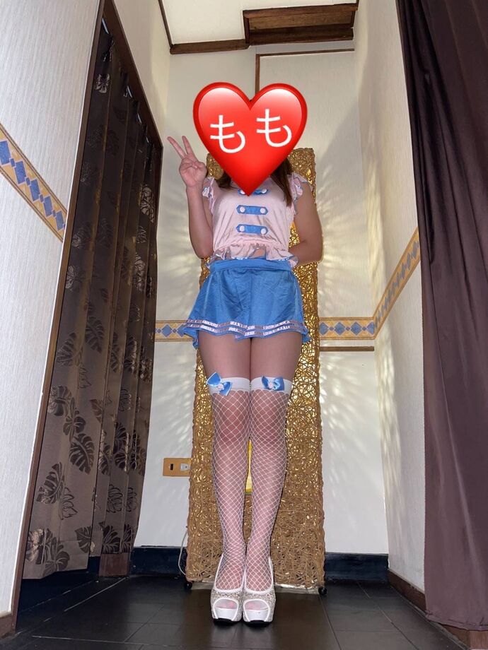 アイドル系セラピストモモちゃん予約受付中