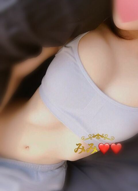 ミミちゃん♡モデル系天然美女予約受付中!