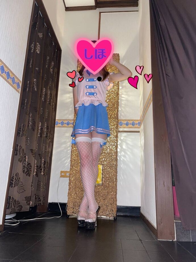 アイドル系モモちゃん予約受付中