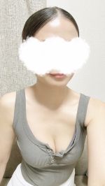 ΂