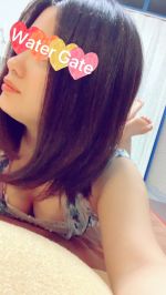 4/22(金)22:30→…
