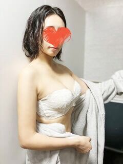 ❤︎悩殺ボディが惜しみなく密着マッサージを繰り広げます❤︎