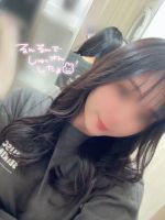 思わず触れたく…