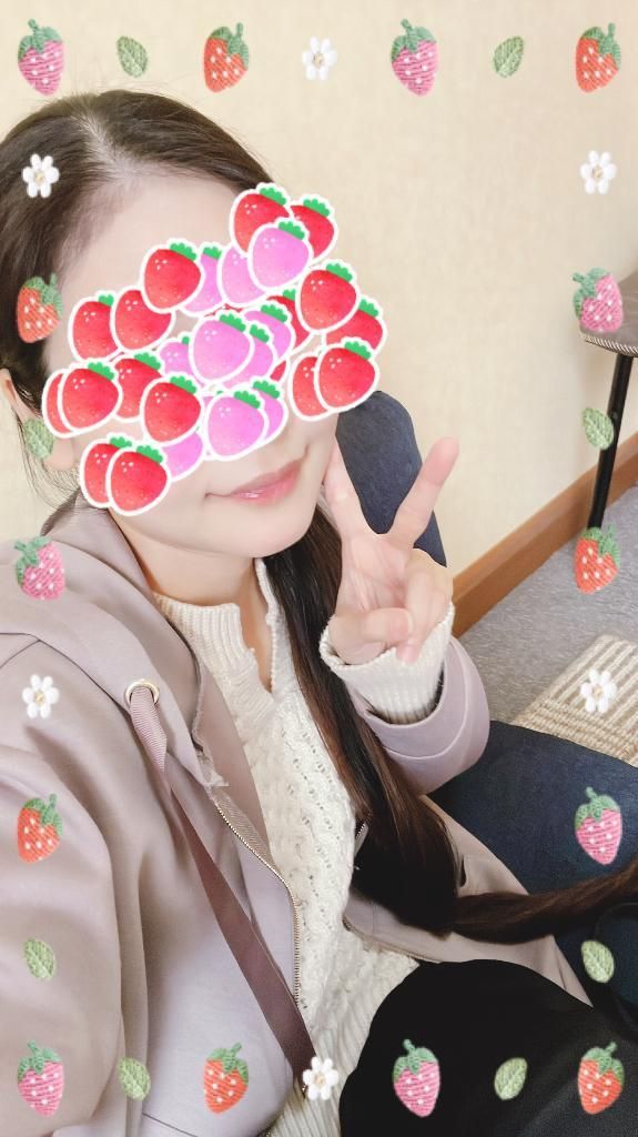 お昼から会える人〜♀️
