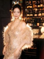 �V���l��