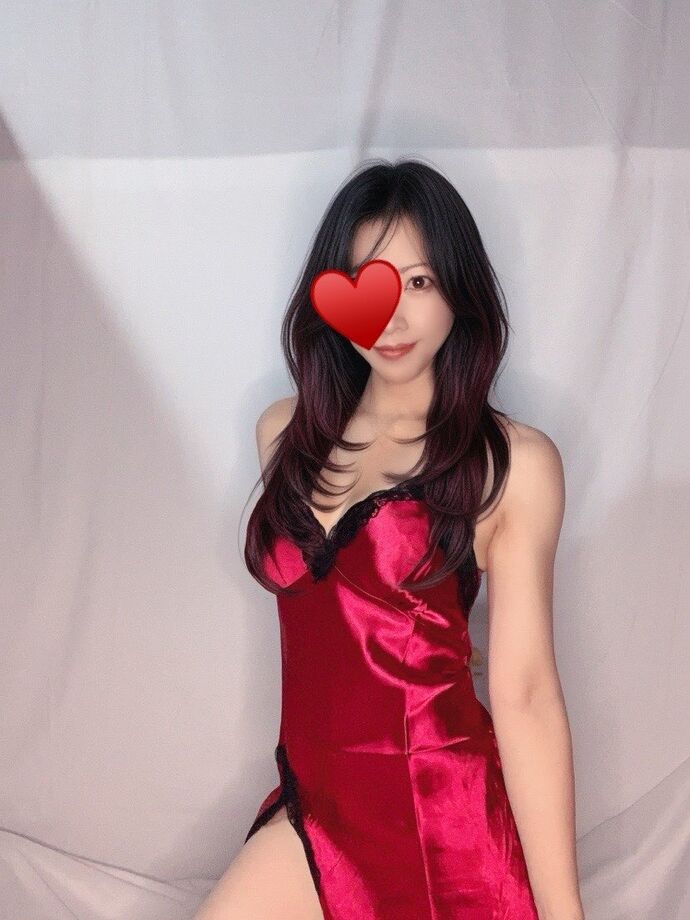 【よるさん♡美白スレンダー美形お姉さん♡】12:00～♡