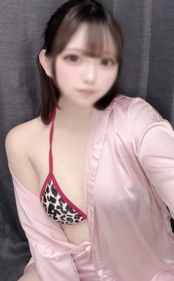 【あきさん♡黒髪色白キューティーガール♡】今すぐ♡