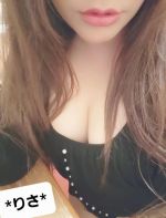 りさ【Fカップでサービス抜群♪】