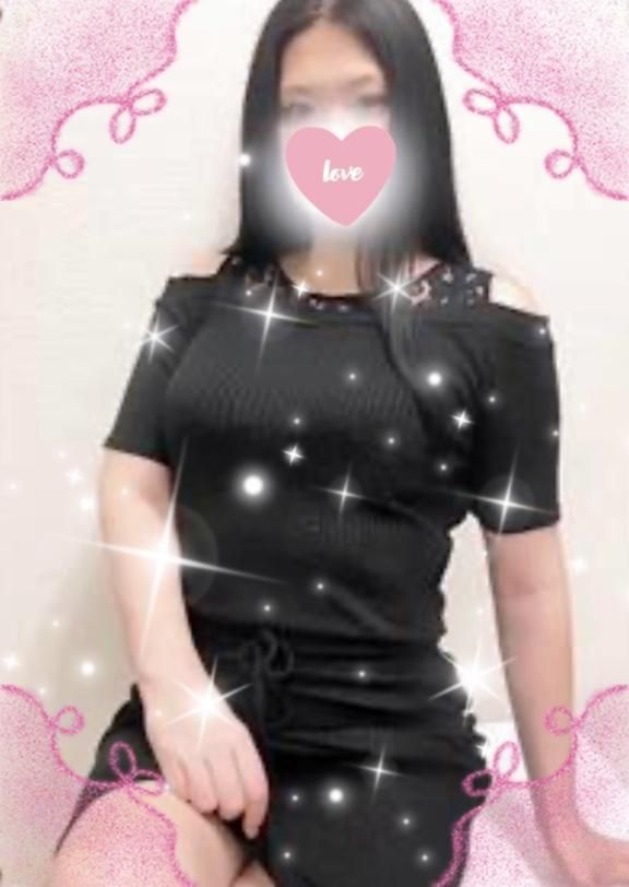 こんばんは(⑅´•⌔•`)*✲゚*。