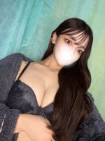新人響♡小悪魔美人♡