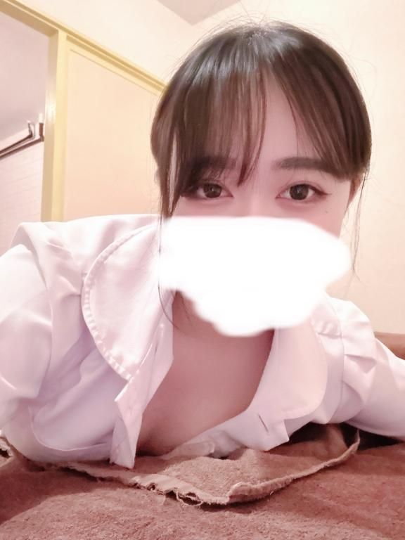 えっちなお誘いしてくれる?♡♡