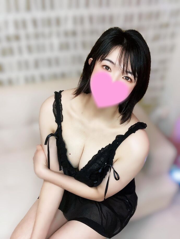 本日新人デビューでご満足してください!