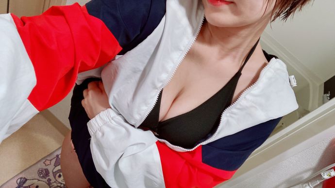 こっそりと、、。