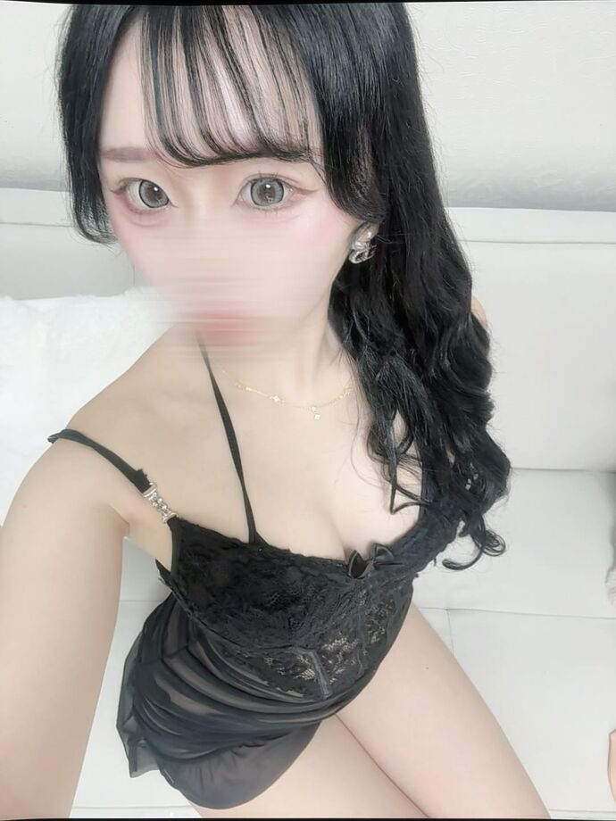 🎊 待望の超大型新人・きららさんデビュー 🎊