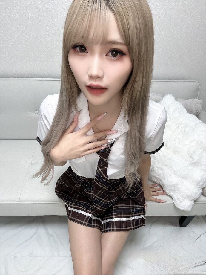 18時から！大人気激かわえるちゃん出勤 ✨