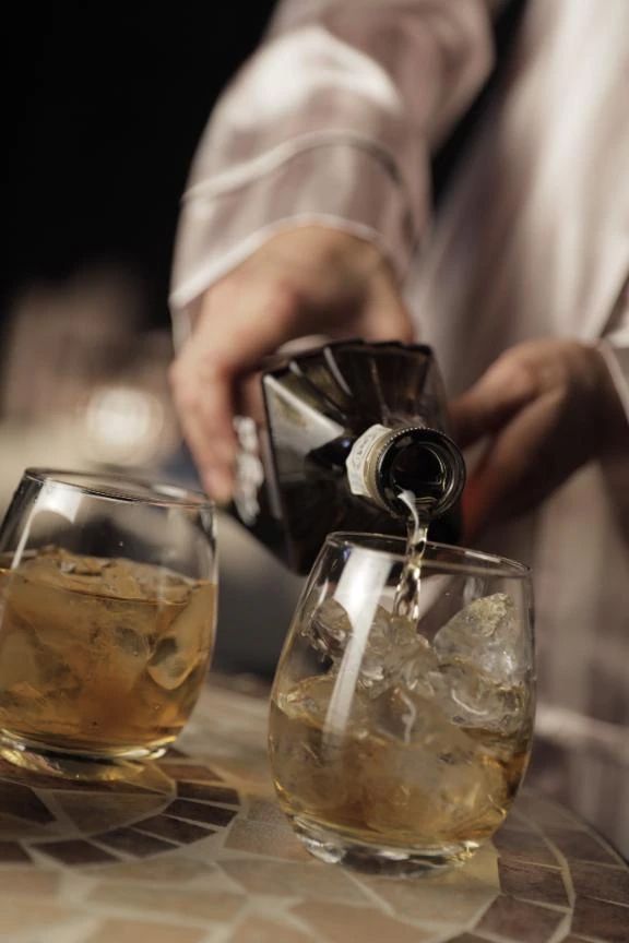 二人の、始まる物語…。