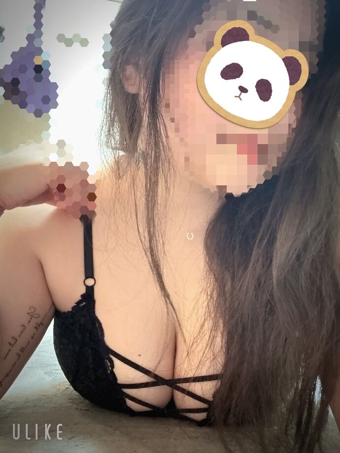 17時出勤だよ🐷  まな