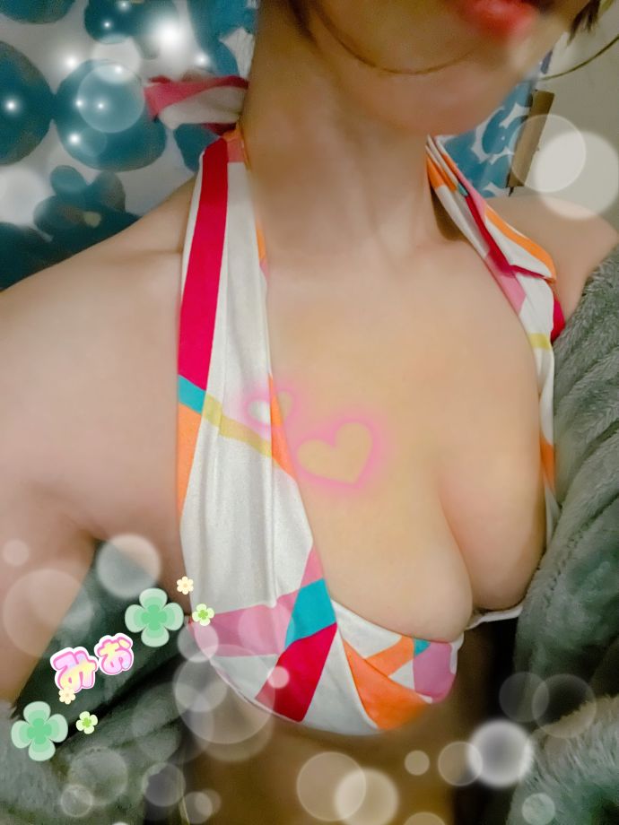 (っ´>ω<))ω<`)