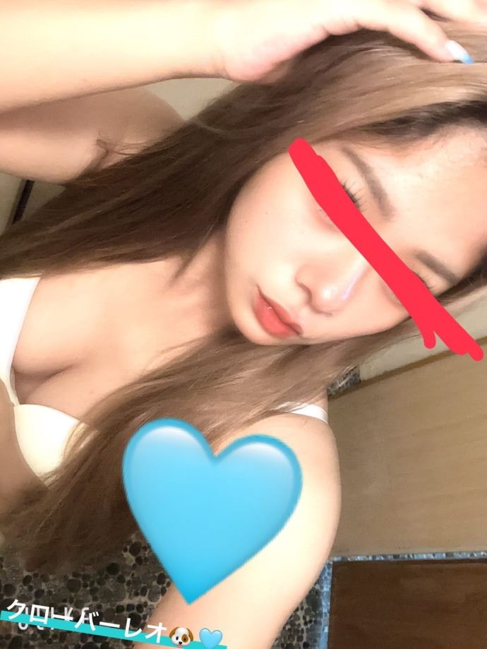 出勤してますよ〜♡♡