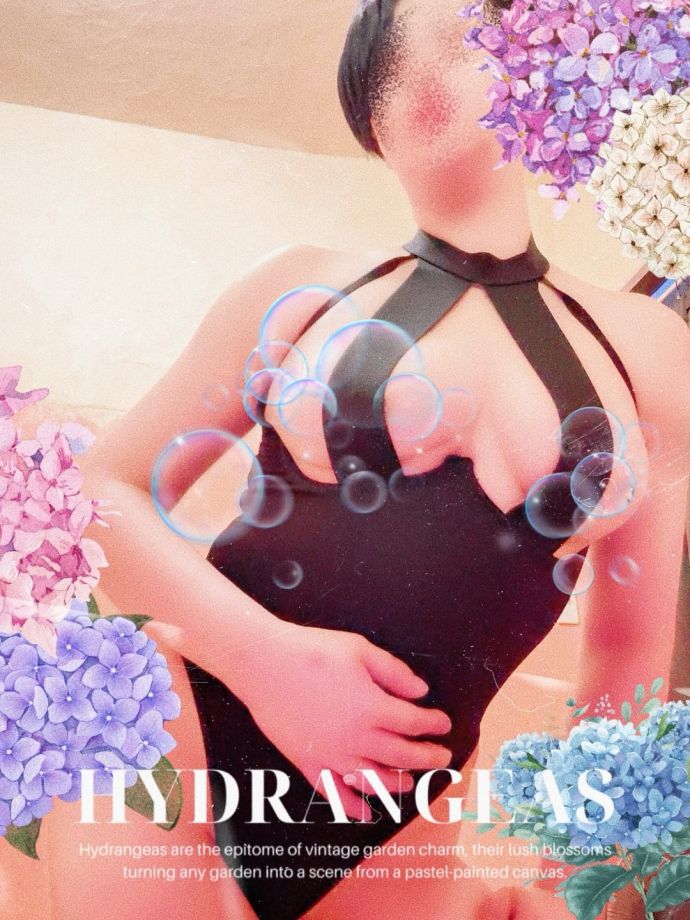 明日はお久しぶりの出勤♡