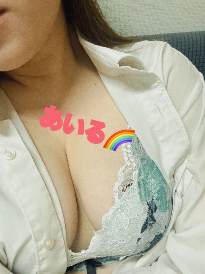 あいるです\(*ˊᗜˋ*)/♡