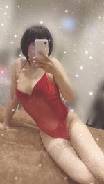 まさに