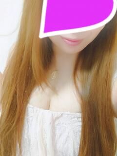 人気な女の子2名出勤してます(*´ω`*)お問い合わせおまちしております