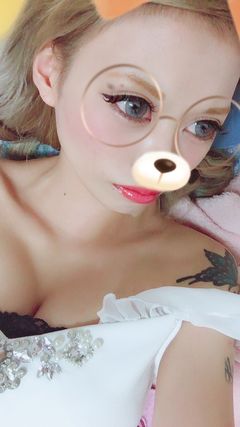 にぃな