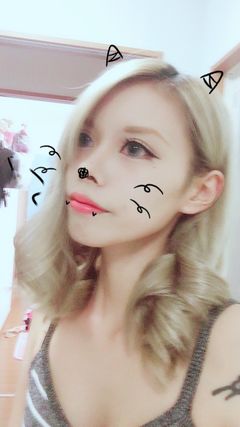 にぃな