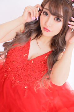 桜井ひな